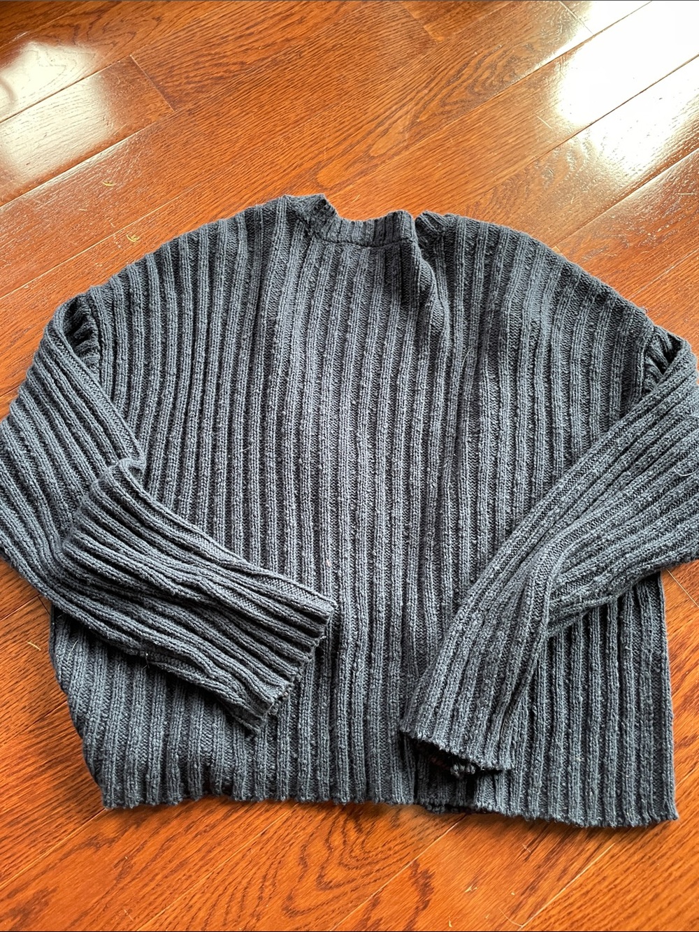 American Eagle Ribbed Button Cardigan - Picture 3 of 3